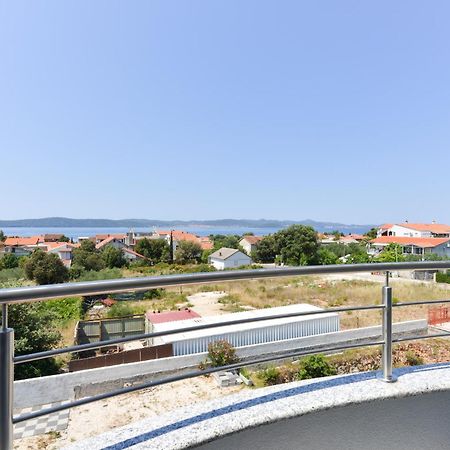 Apartmani Martin Mit Beheiztem Pool With Heated Pool 比比涅 外观 照片